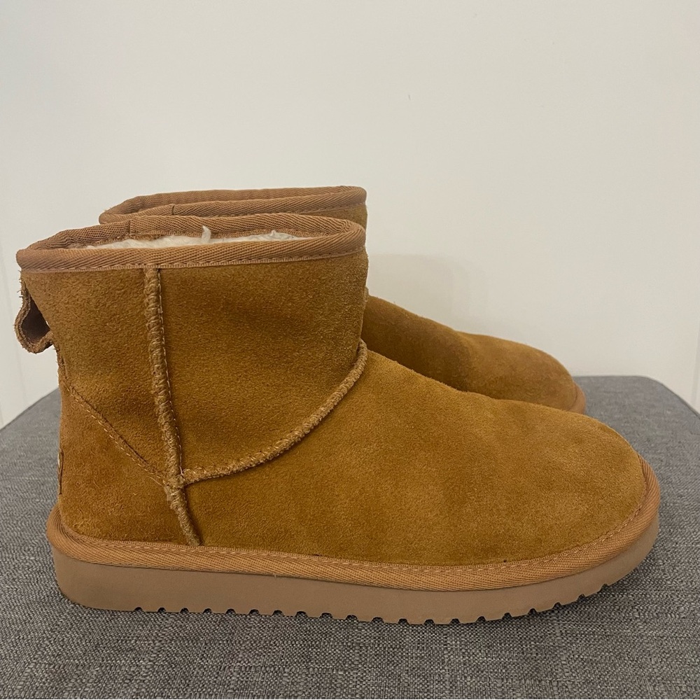 UGG KOOLABURRA Koola Mini Short Boot - Chestnut Size 5